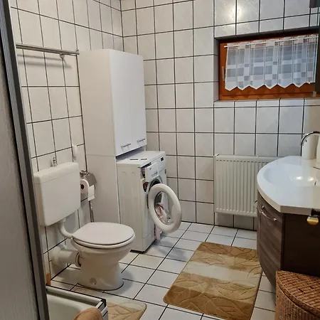 Haus Moni شقة